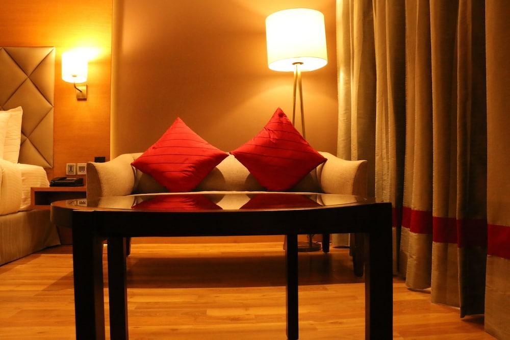 Ramada By Wyndham Darjeeling Hotel Дарджилинг Екстериор снимка